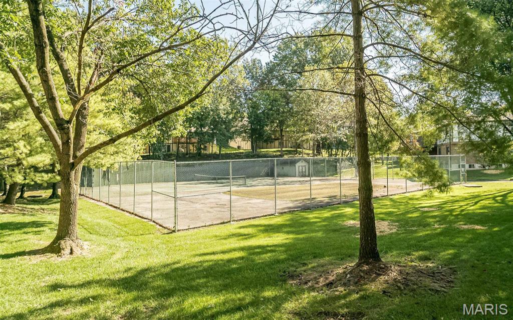 Royal Pines 1 Condo - Residential