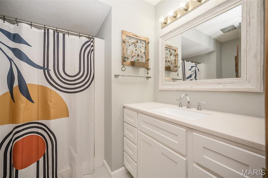 Royal Pines 1 Condo - Residential