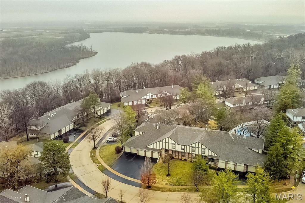 Royal Pines 1 Condo - Residential