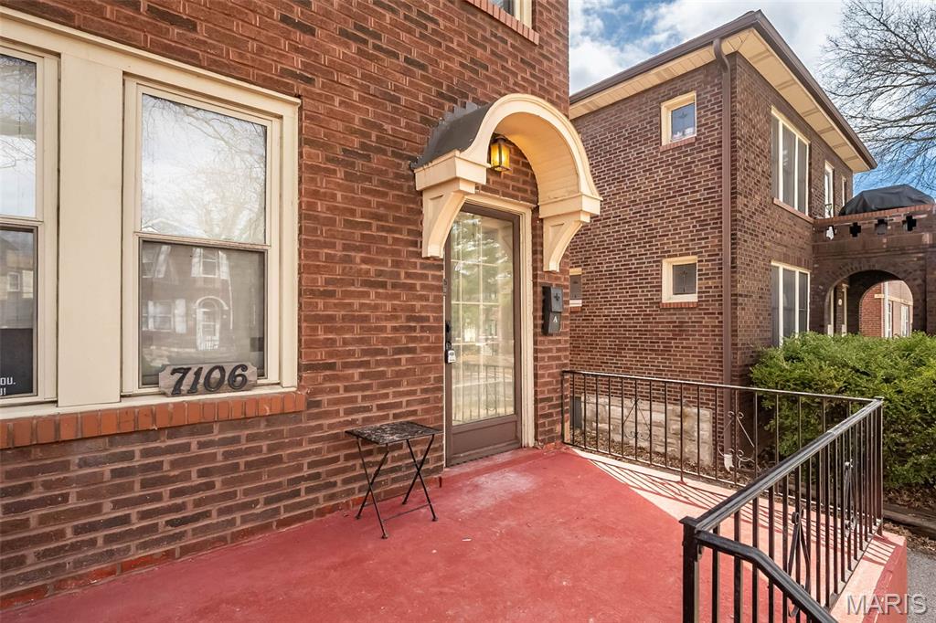 University Park - Residential Income