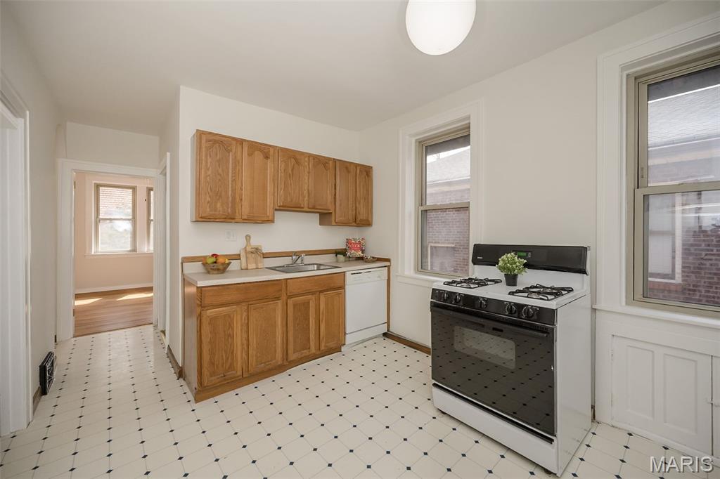 University Park - Residential Income