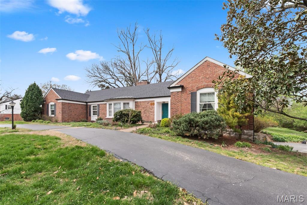 Fox Meadows - Residential