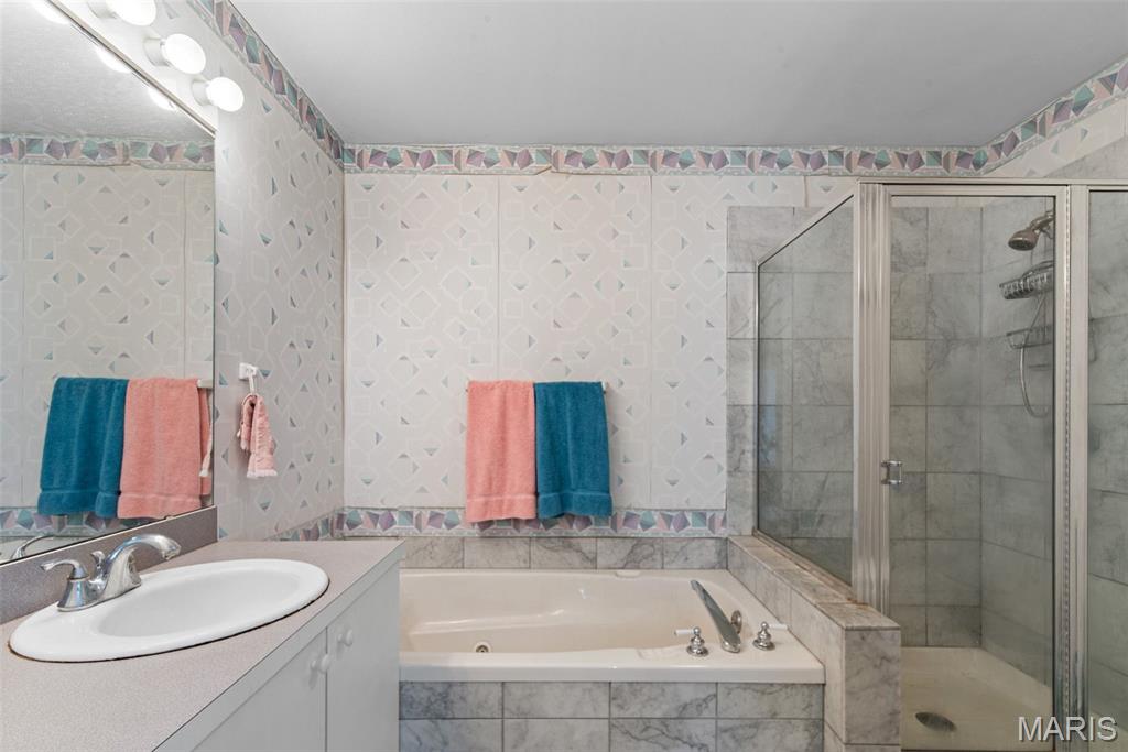 Fox Meadows - Residential