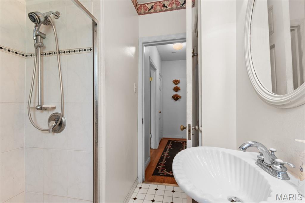 Fox Meadows - Residential