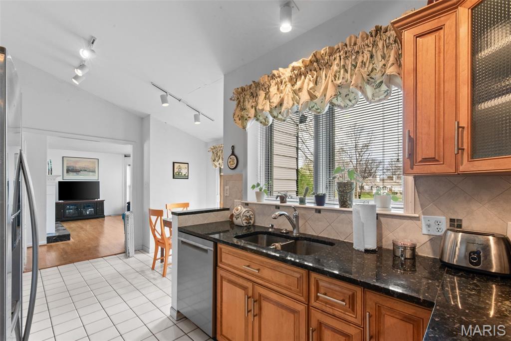 Fox Meadows - Residential