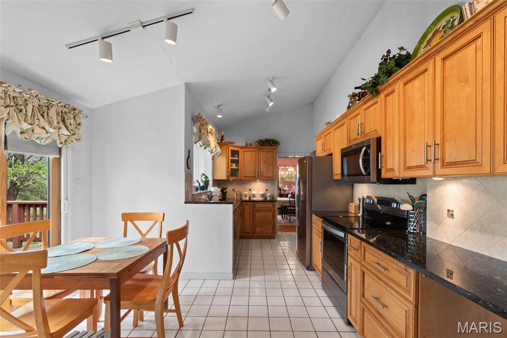 Fox Meadows - Residential