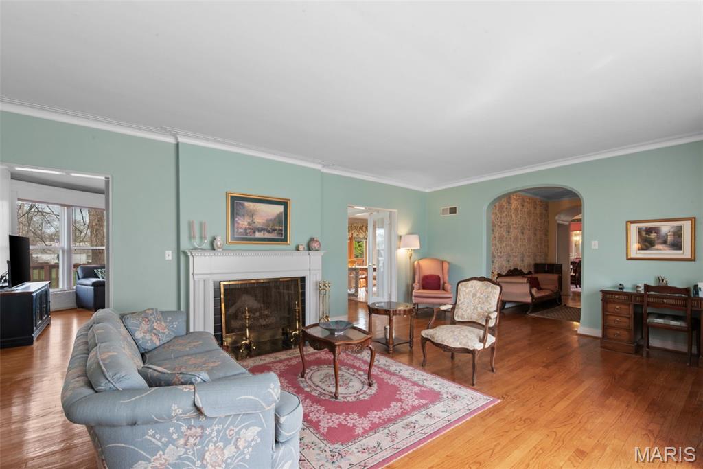 Fox Meadows - Residential