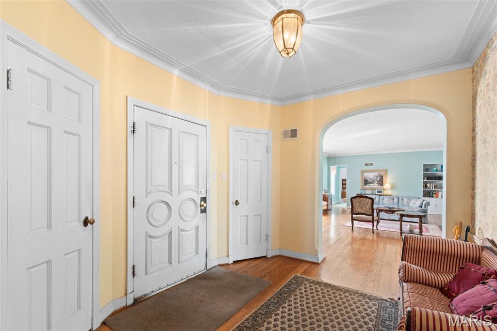 Fox Meadows - Residential