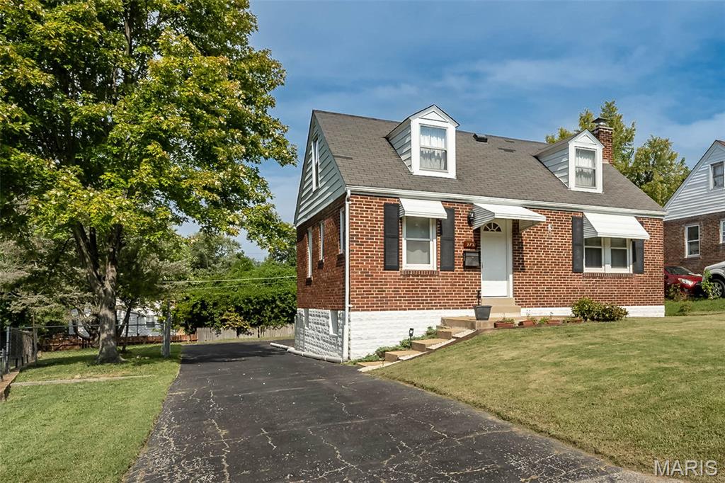 2737 Granda Drive