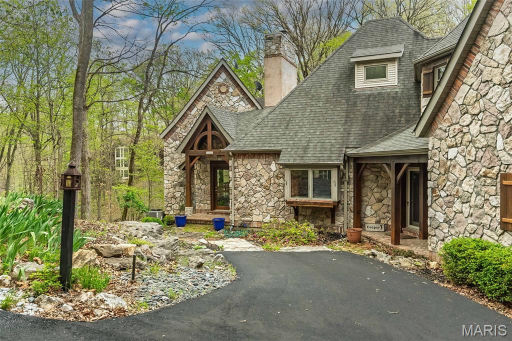 832 Stone Bridge Springs Drive