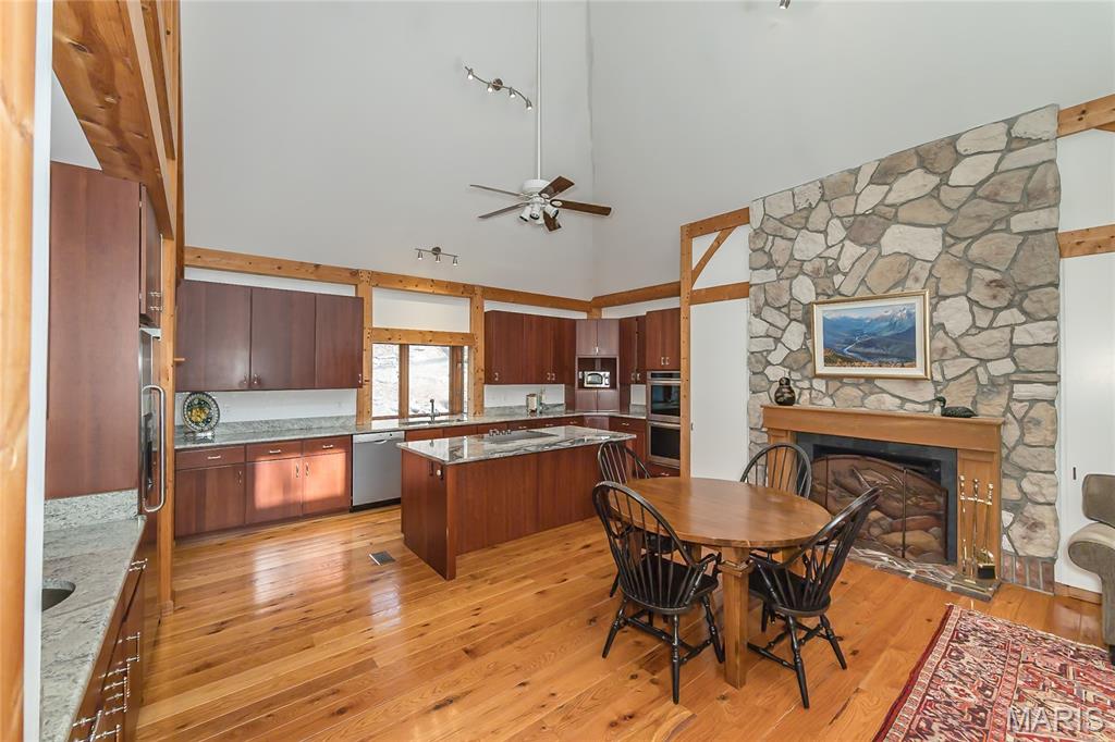 Stone Bridge Spgs Two - Residential