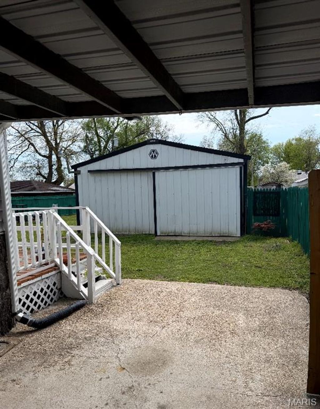 Photo of 305 Ironbanks, Charleston, MO 63834 (MLS # 26021012)