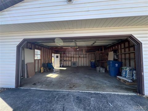 Tiny photo for 19 Shumate Avenue, St Ann, MO 63043 (MLS # 26018332)