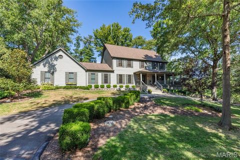 621 Old Riverwoods Lane Chesterfield MO 63017