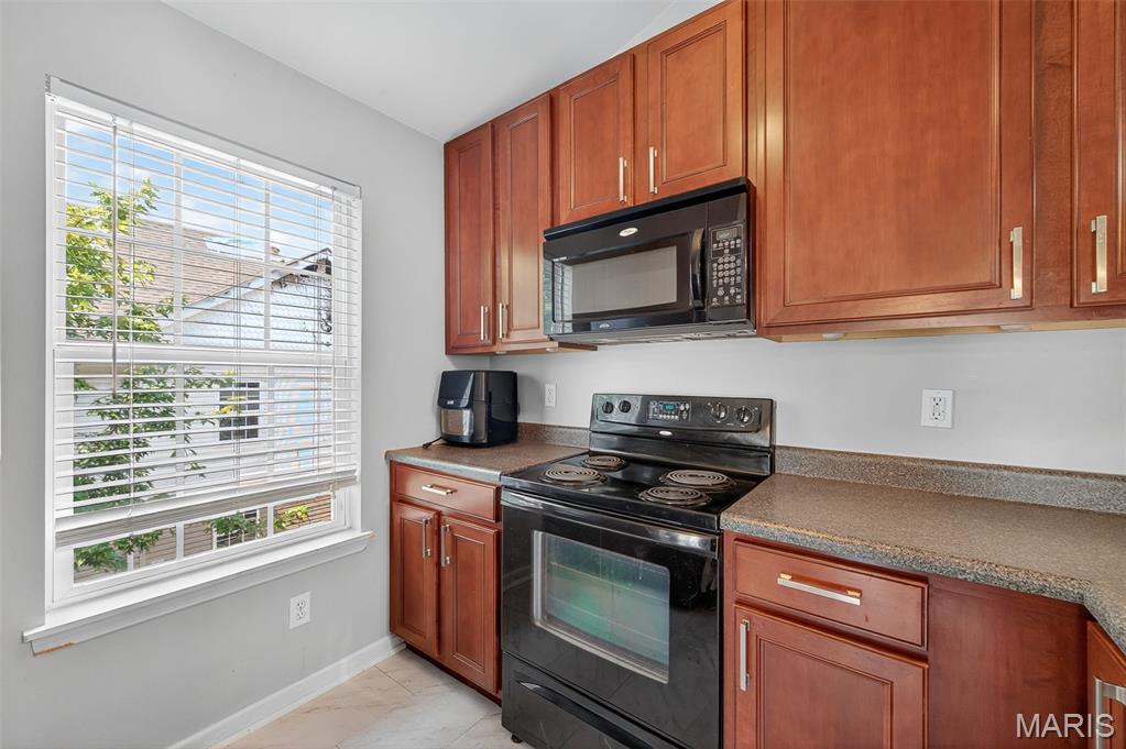 Springhurst Terrace #5 - Residential