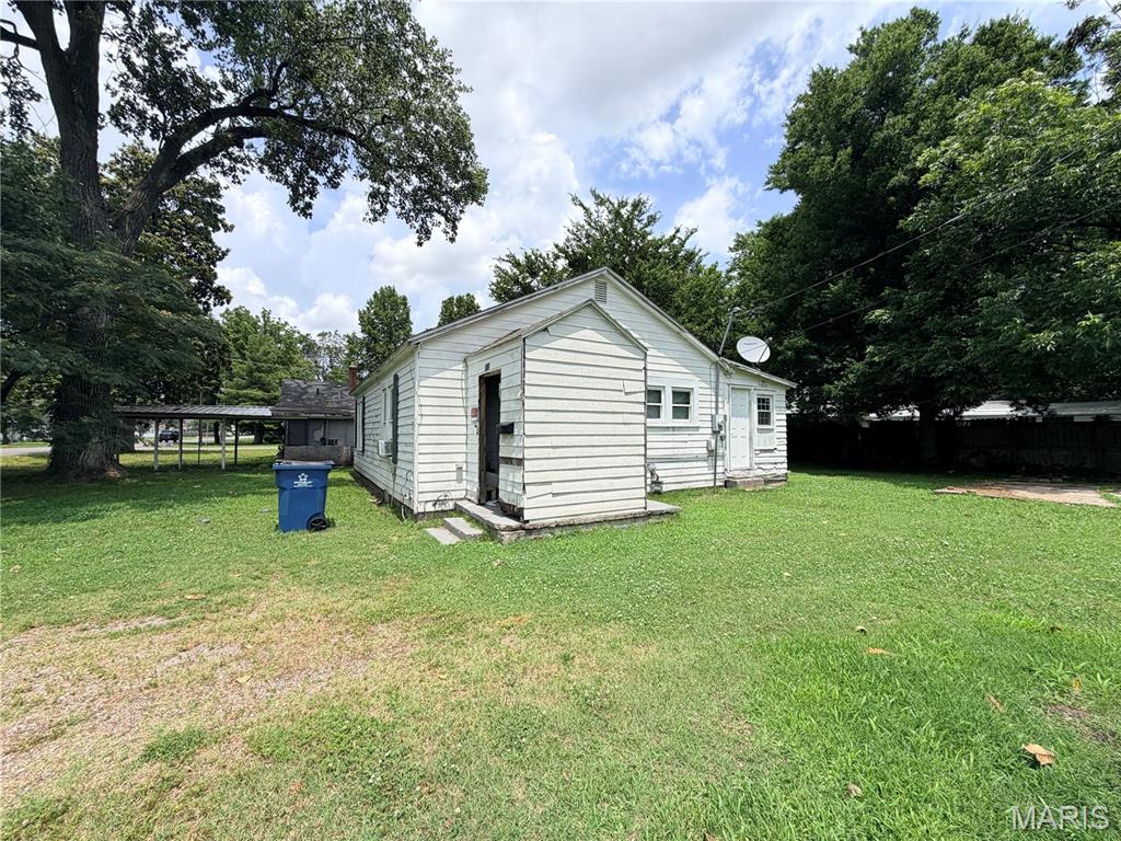 Photo of 306 Huffman Avenue, Portageville, MO 63873 (MLS # 26037094)