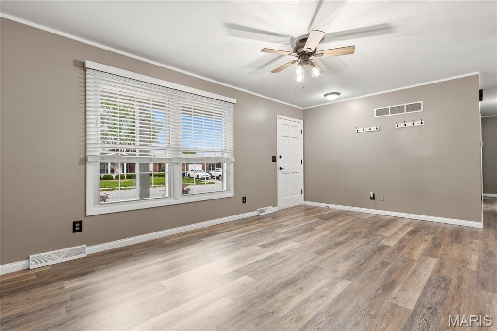 Elmwood Manor #7 - Residential