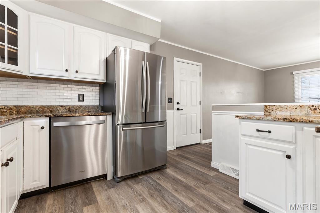 Elmwood Manor #7 - Residential