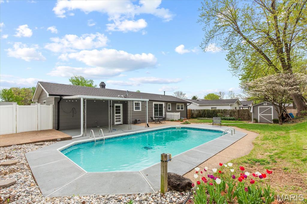 Elmwood Manor #7 - Residential