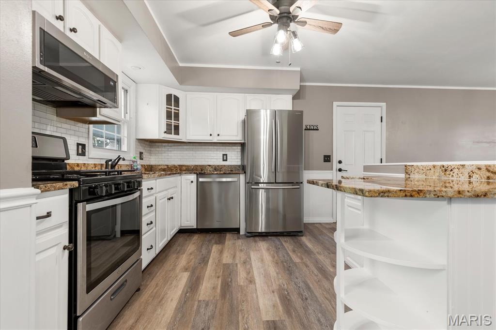 Elmwood Manor #7 - Residential