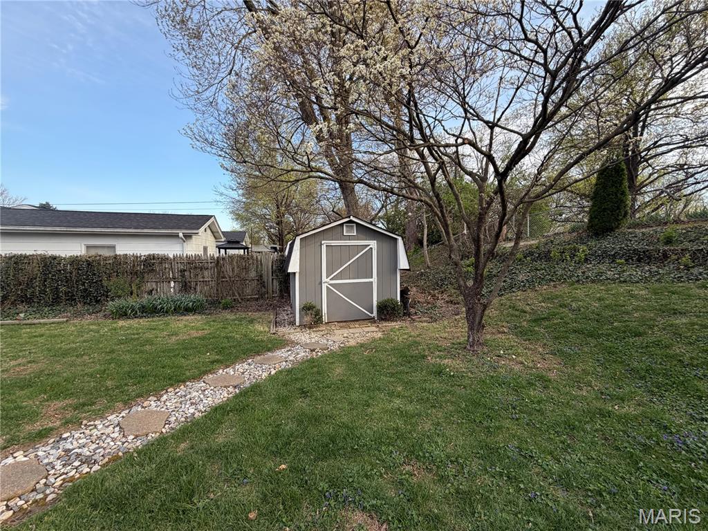 Elmwood Manor #7 - Residential