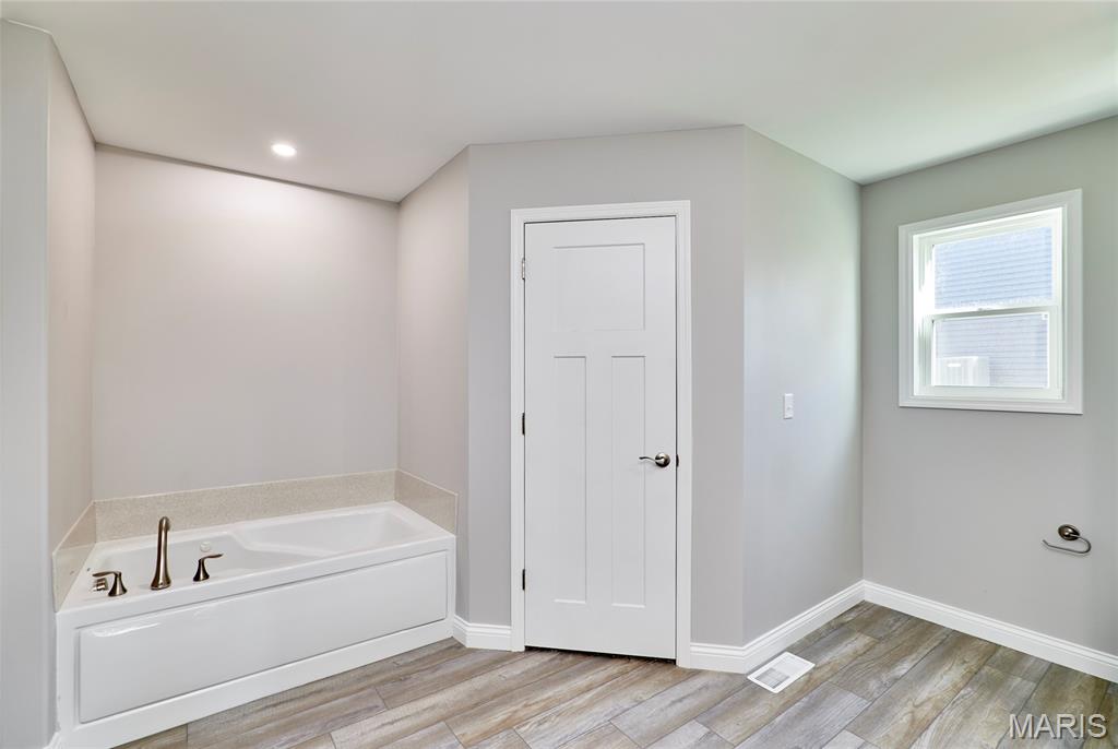 Peruque Creek Mannor - Residential