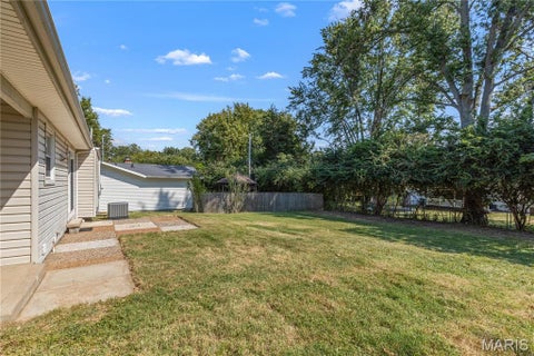 Tiny photo for 12728 Foxhound Drive, Maryland Heights, MO 63043 (MLS # 26058085)