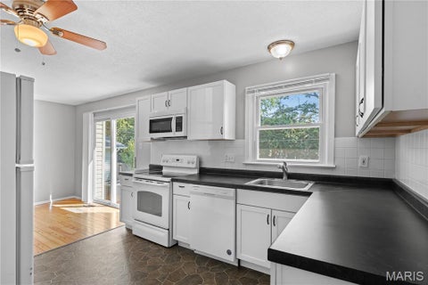 Tiny photo for 12728 Foxhound Drive, Maryland Heights, MO 63043 (MLS # 26058085)