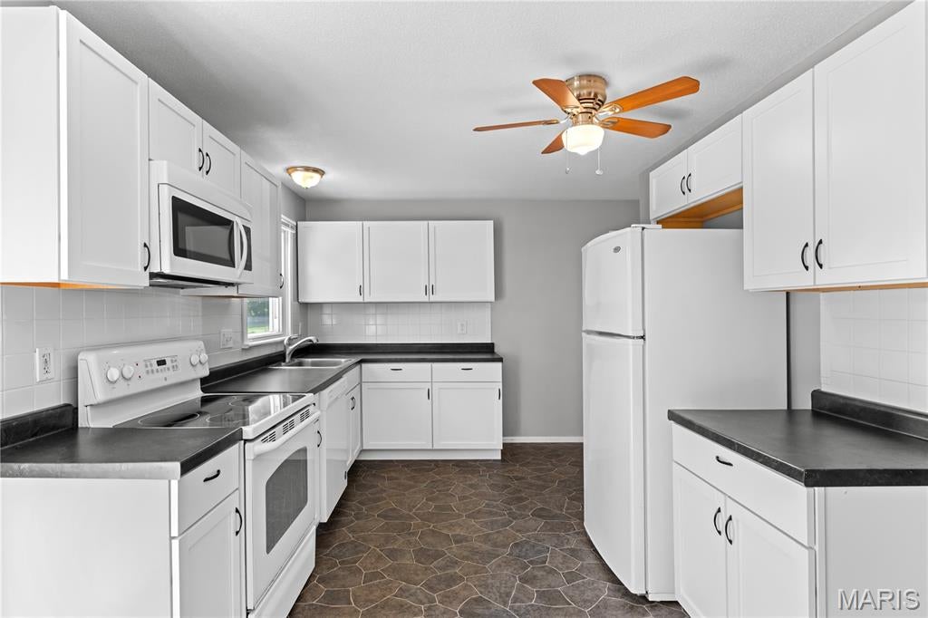 12728 Foxhound Drive