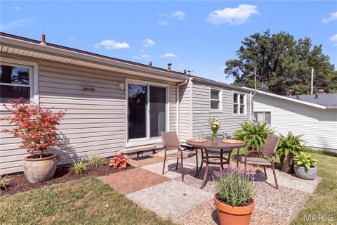 Tiny photo for 12728 Foxhound Drive, Maryland Heights, MO 63043 (MLS # 26058085)