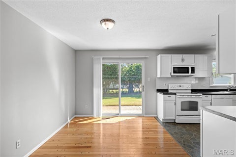 Tiny photo for 12728 Foxhound Drive, Maryland Heights, MO 63043 (MLS # 26058085)