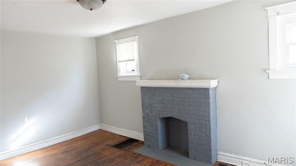 Hutchinsons Add 02 - Residential