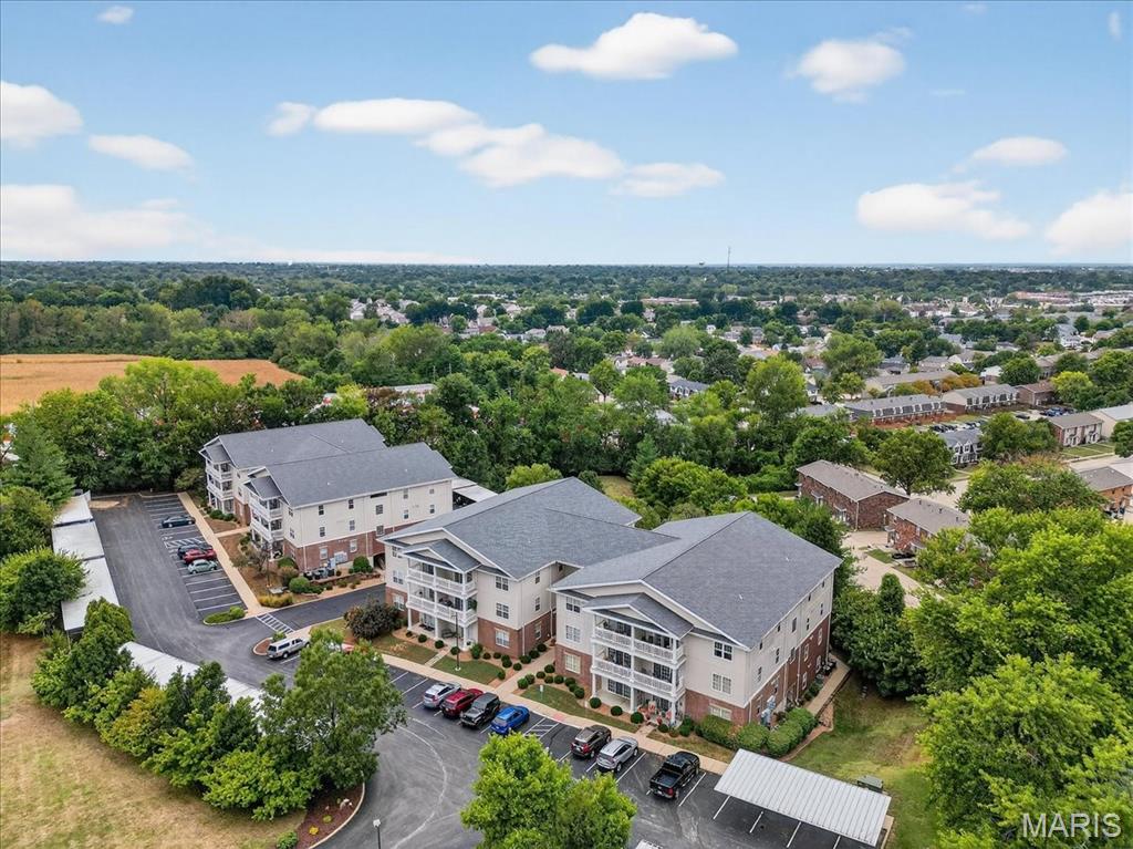 St Charles, Missouri 63303, United States, 2 Bedrooms Bedrooms, ,2 BathroomsBathrooms,Residential,Active,216472