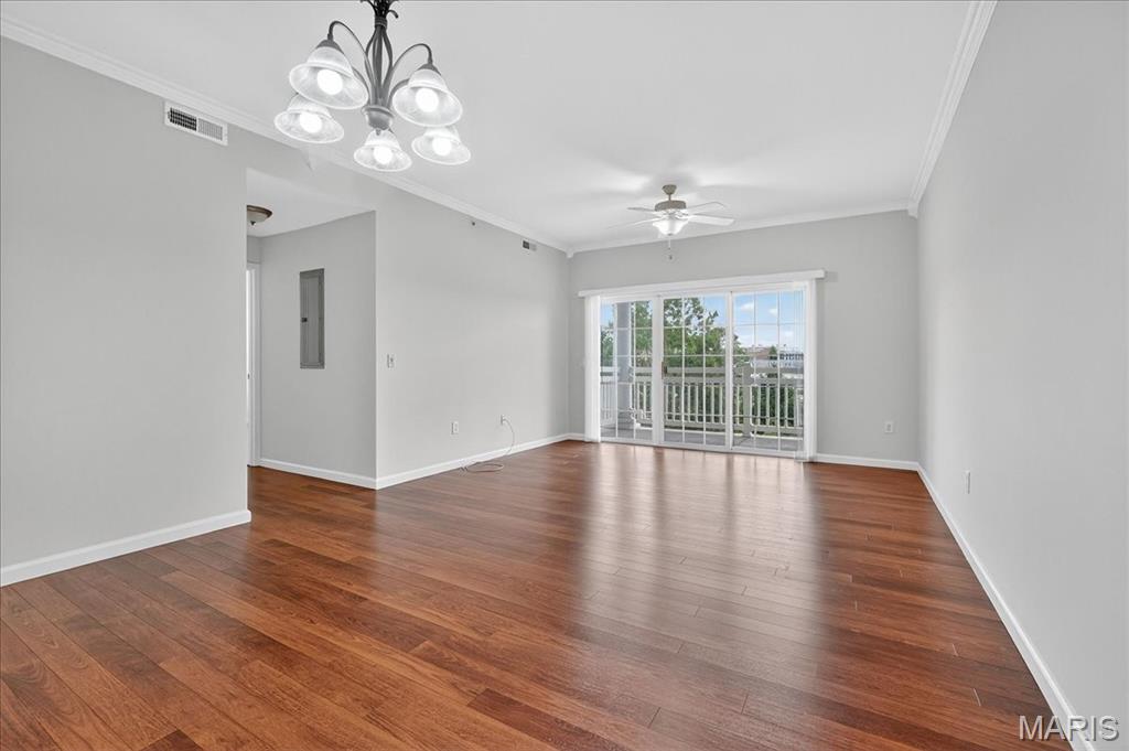 St Charles, Missouri 63303, United States, 2 Bedrooms Bedrooms, ,2 BathroomsBathrooms,Residential,Active,216472