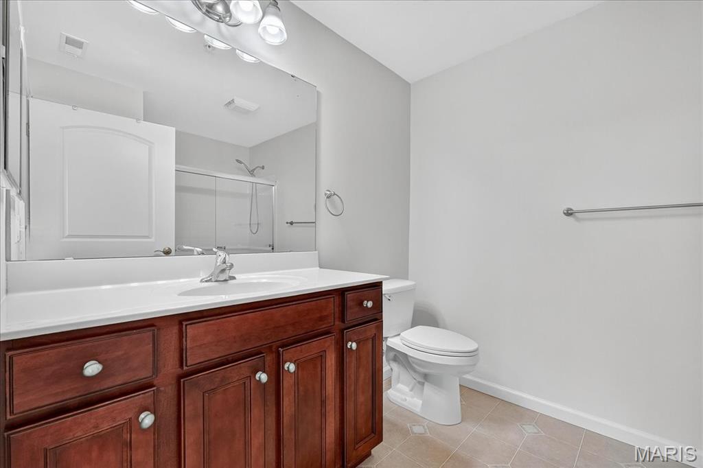 St Charles, Missouri 63303, United States, 2 Bedrooms Bedrooms, ,2 BathroomsBathrooms,Residential,Active,216472