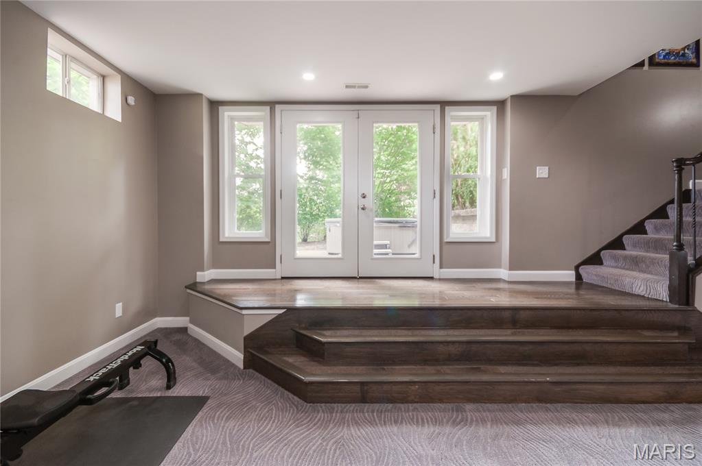 Oak Estates - Residential
