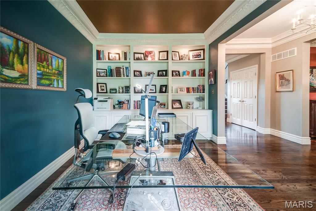 Oak Estates - Residential