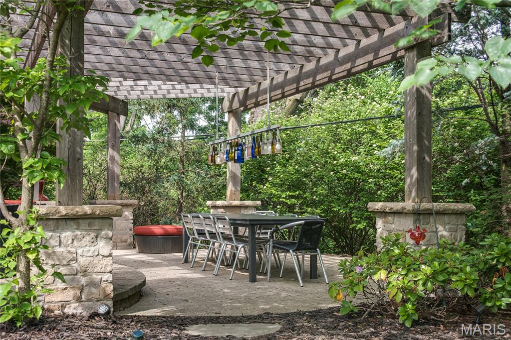 Oak Estates - Residential