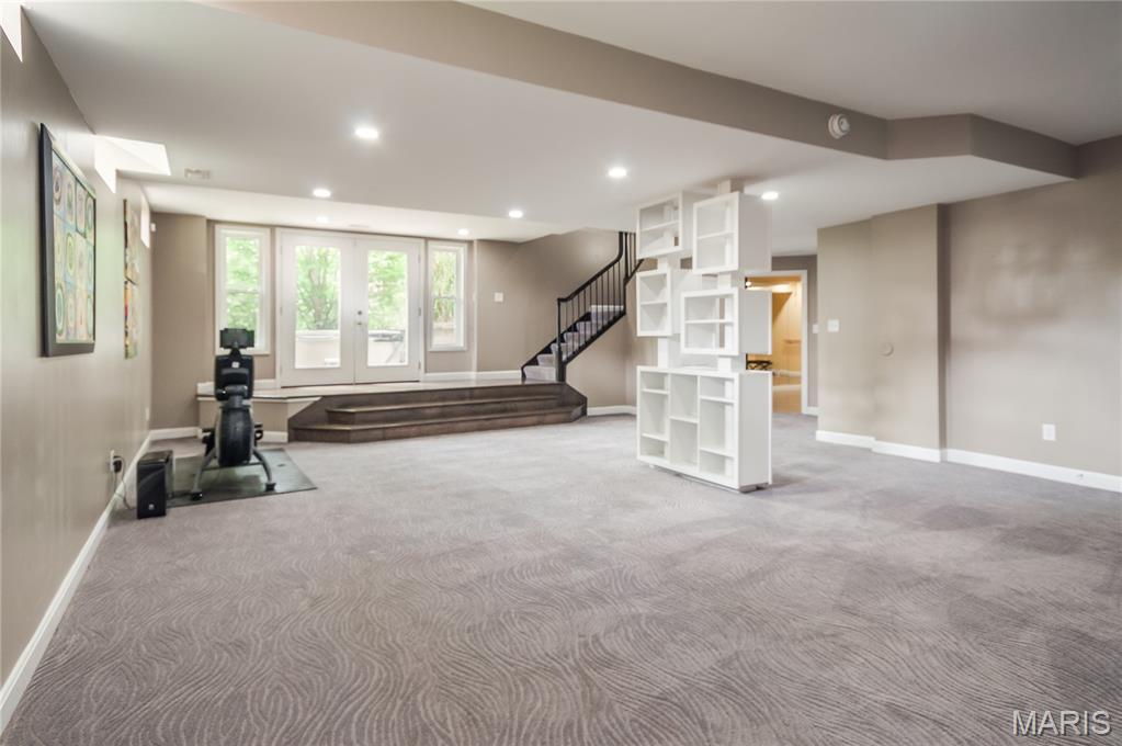 Oak Estates - Residential