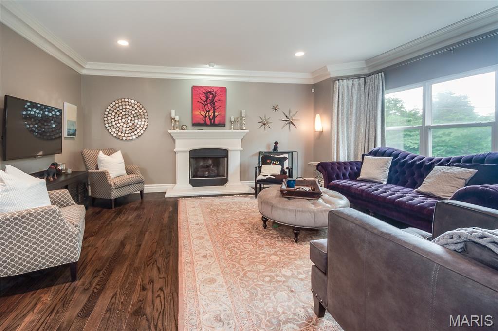 Oak Estates - Residential