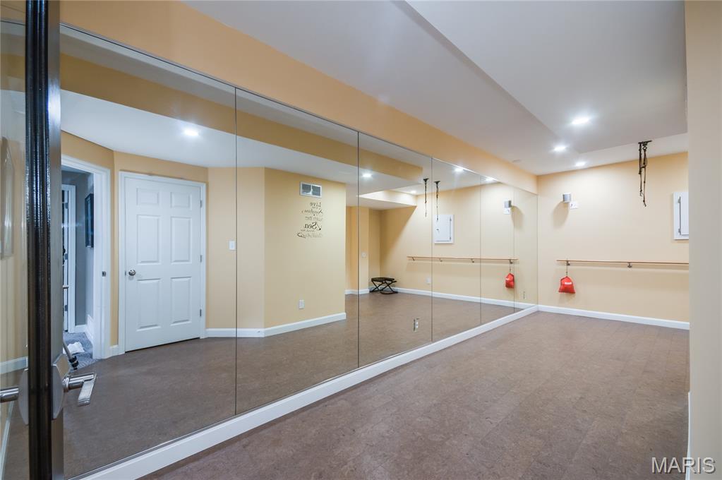 Oak Estates - Residential