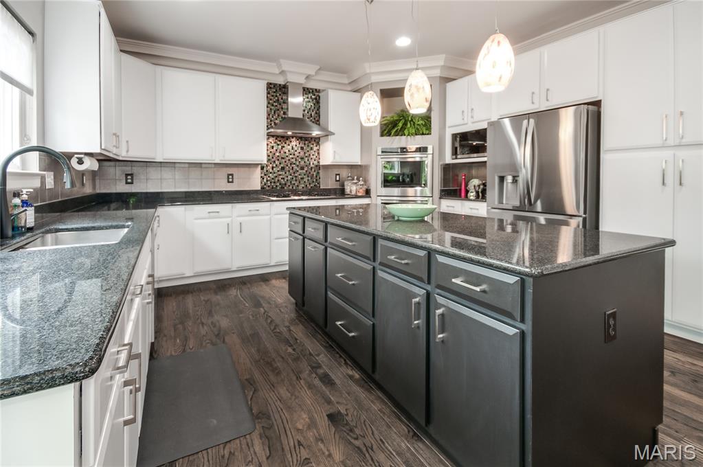 Oak Estates - Residential