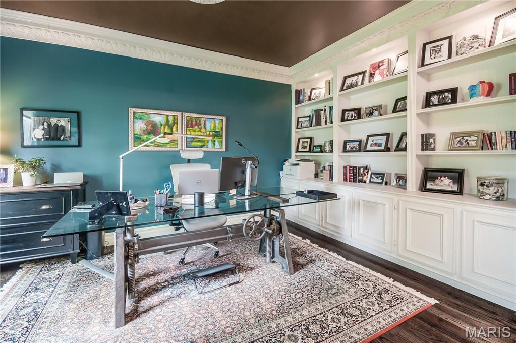 Oak Estates - Residential