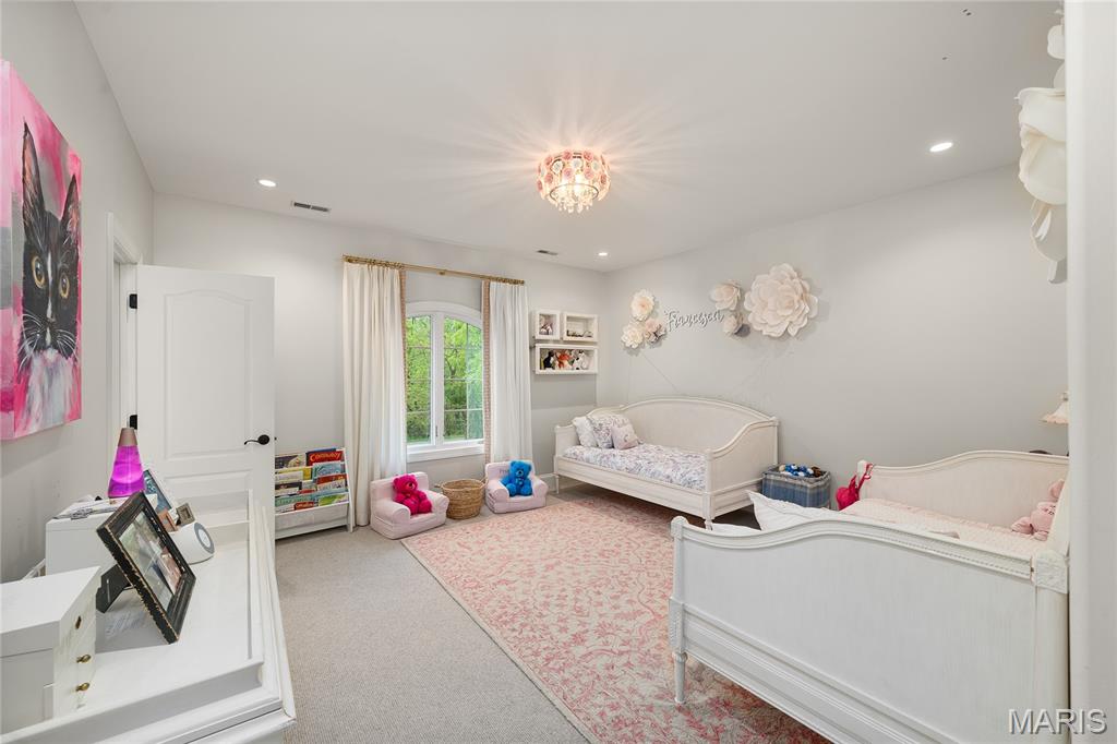 St. Albans Bluffs - Residential