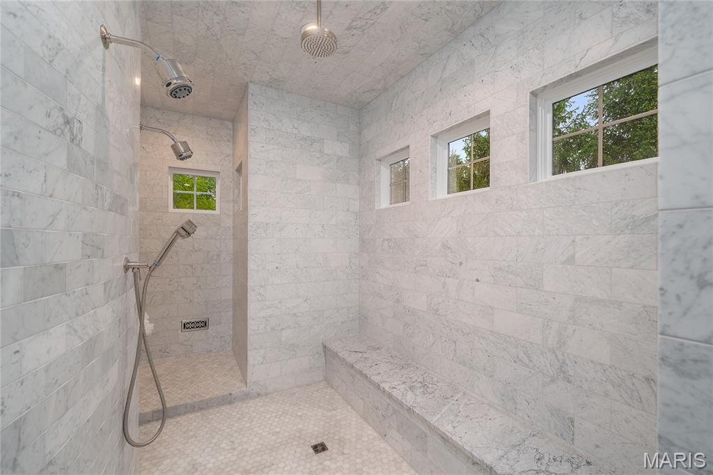 St. Albans Bluffs - Residential