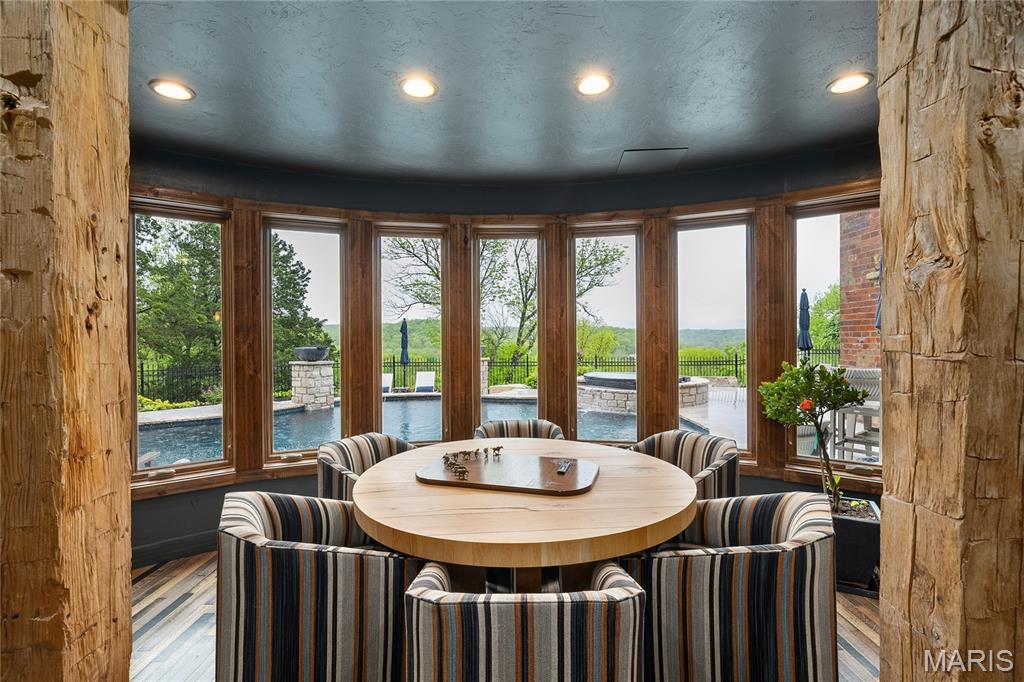 St. Albans Bluffs - Residential