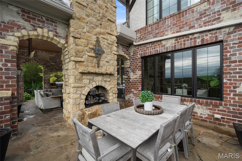 St. Albans Bluffs - Residential