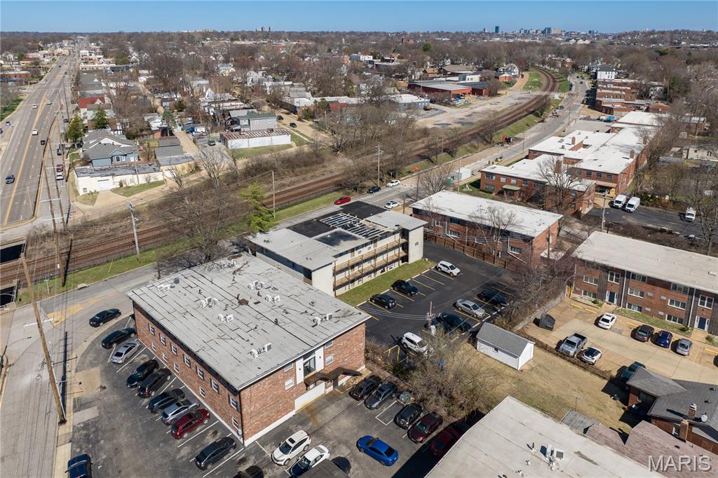 3704 Greenwood Boulevard