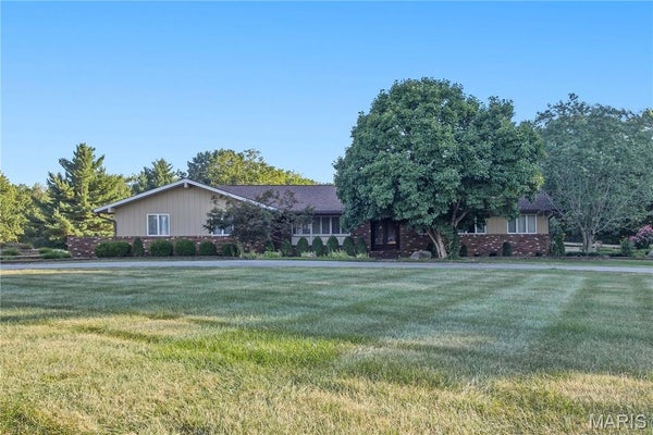 258 YAEGER LAKE TRL, LITCHFIELD, IL 62056 - Image a2555acd07f7eca2d6bbbd99fb0c6b6d/22758342
