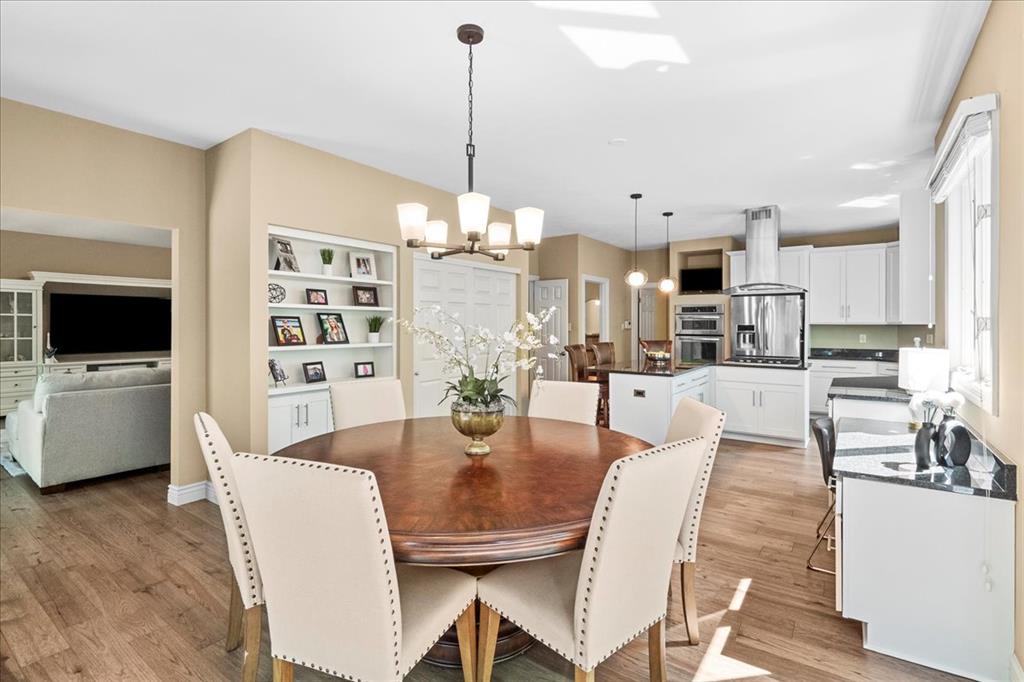 Wildwood, Missouri 63011, United States, 5 Bedrooms Bedrooms, ,3 BathroomsBathrooms,Residential,Pending,139692